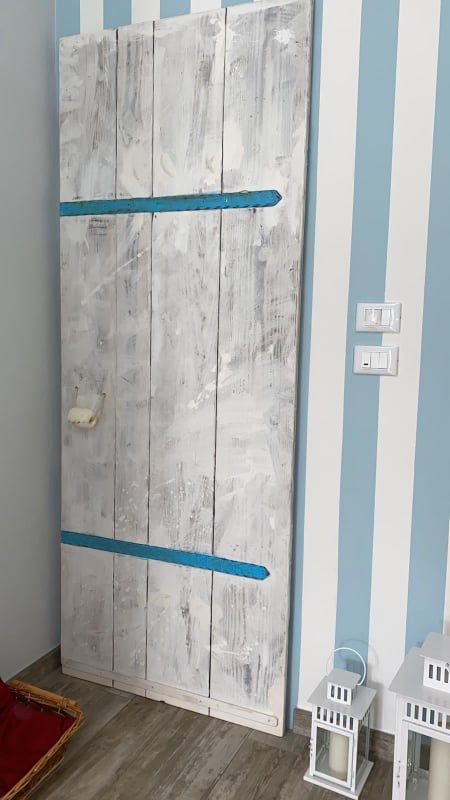 Porta con finitura shabby